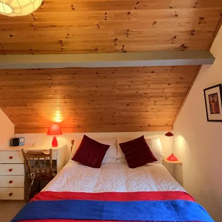 בית נופש The *