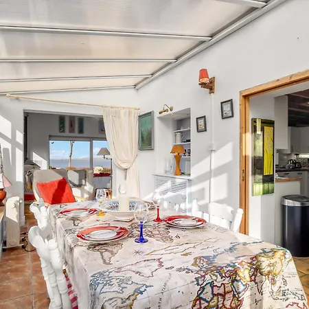 The بيت للعطل